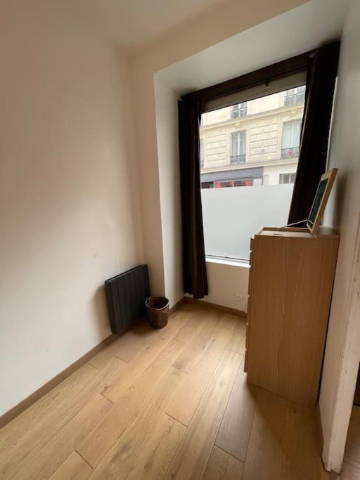 Confortable Appartement 3 Pieces Flatters Париж Екстериор снимка